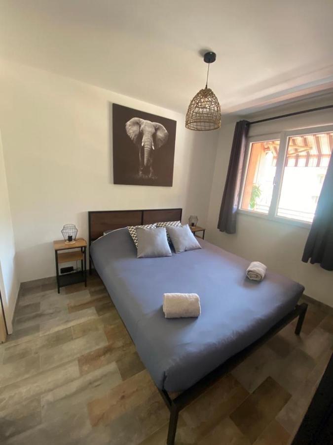 Appartement Vue Mer Avec Place De Parking Privee Sainte-Maxime Exterior foto